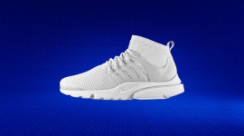 Nike Air Presto Ultra Flyknit - Powrót radości LIFESTYLE, Moda - Nike Air Presto, po raz pierwszy zaprezentowane w 2000 r., zyskały sławę dzięki nietypowej serii krótkich spotów reklamowych, uproszczonej rozmiarówce alpha sizing i nowoczesnej cholewce przypominającej drugą skórę.