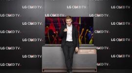 MISTRZOWIE ŁĄCZĄ SIŁY PRZED MISTRZOSTWAMI - JAKUB BŁASZCZYKOWSKI AMBASADOREM LG LIFESTYLE, Gwiazdy - Firma LG Electronics Polska ogłosiła, iż Jakub Błaszczykowski, jeden z najlepszych graczy polskiej reprezentacji oraz piłkarz włoskiej drużyny ACF Fiorentina, został Ambasadorem marki LG.