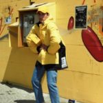 Czerwony i Żółty nigdy nie wychodzą z mody – DHL z Vetements